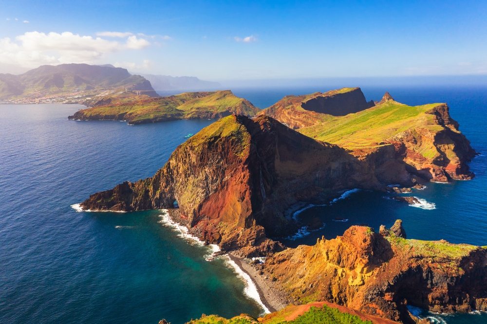 MADEIRA KÖRUTAZÁS REPÜLŐVEL – Egzotikus Utak utazás