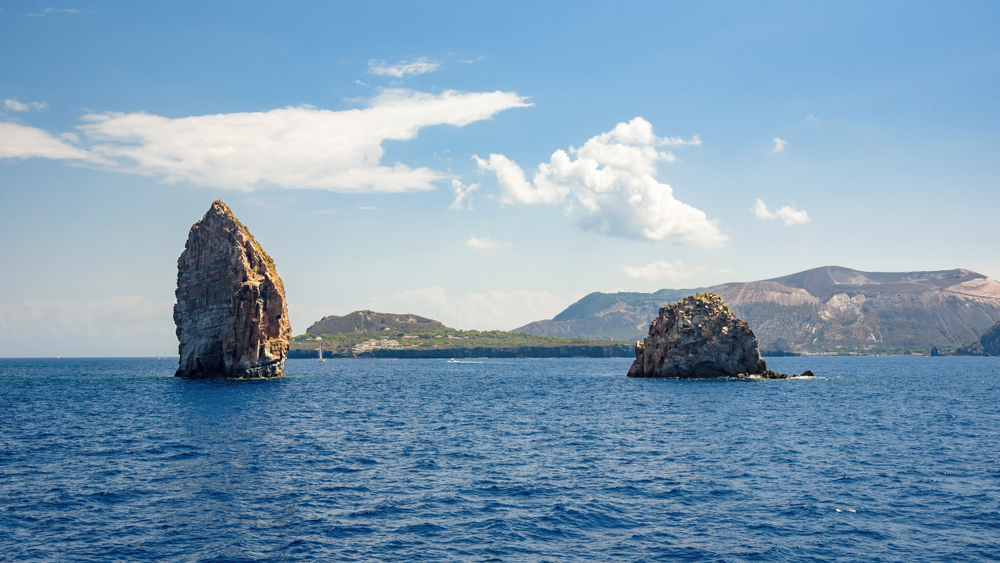 TŰZ ISTEN GYERMEKEI - LIPARI EOLI SZIGETEK - OLASZORSZÁG, SZICÍLIA UTAZÁS indulás